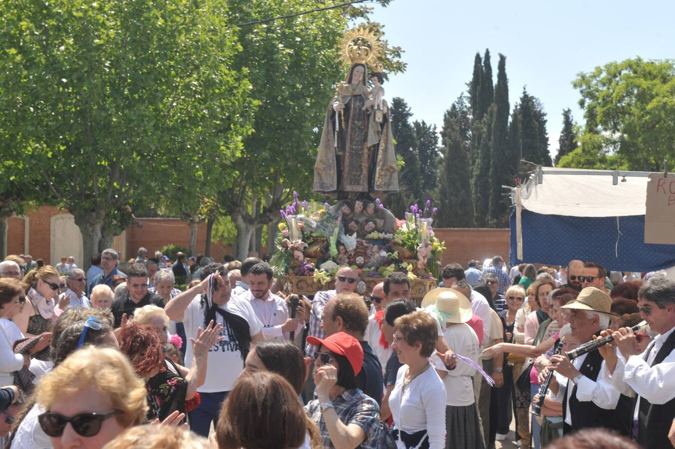 Fotos: Romería de la Virgen del Carmen de Extramuros en Valladolid
