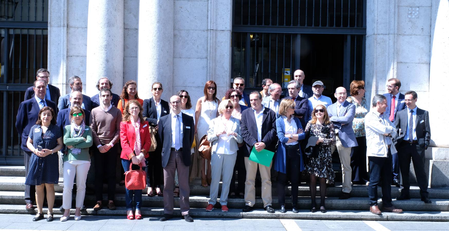 La mayoría de los 303 jueces y 124 fiscales de Castilla y León se han plantado hoy en una huelga histórica convocada por todas sus asociaciones profesionales, ante lo que definen de «autismo» de los políticos respecto de sus reivindicaciones