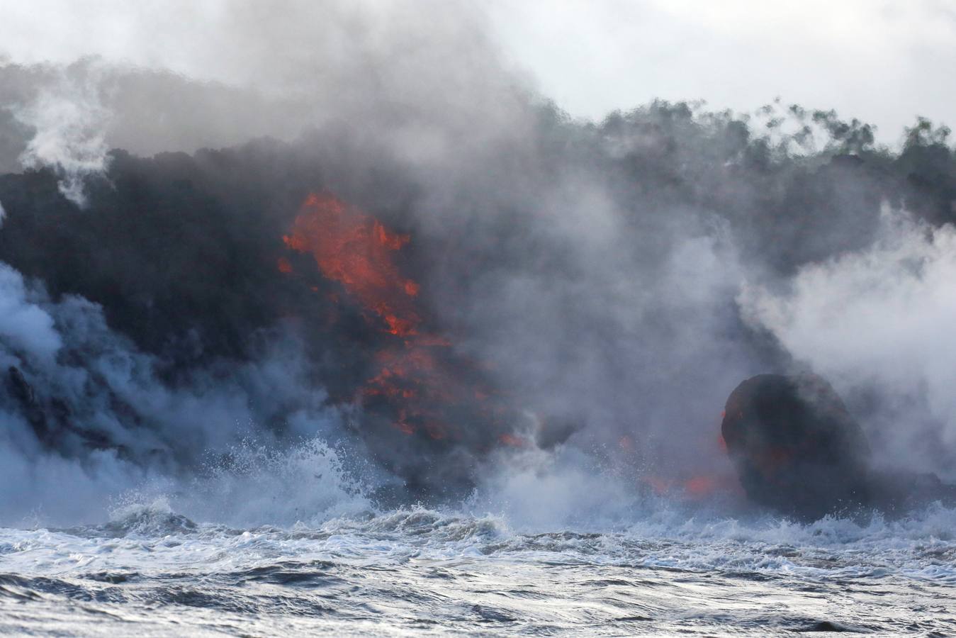 Fotos: Las impresionantes imágenes de la erupción del volcán Kilauea de Hawái