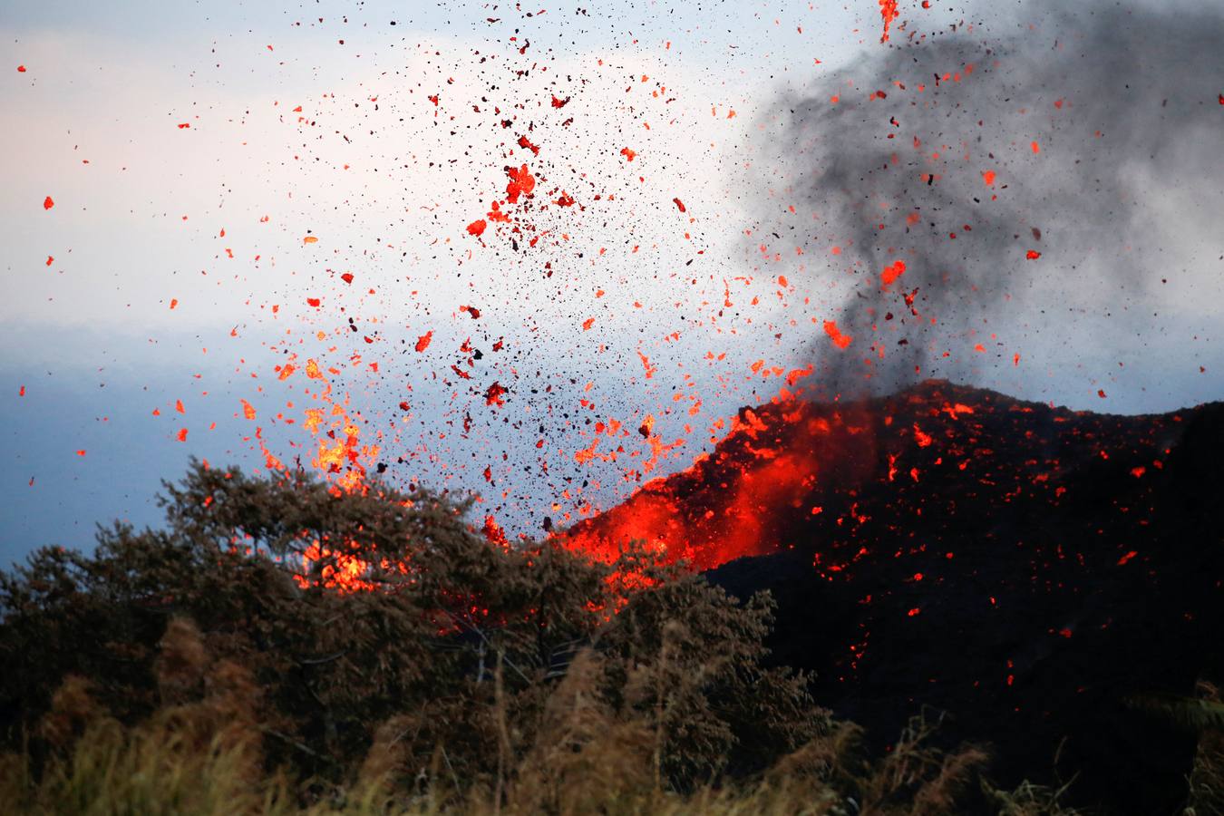 Fotos: Las impresionantes imágenes de la erupción del volcán Kilauea de Hawái