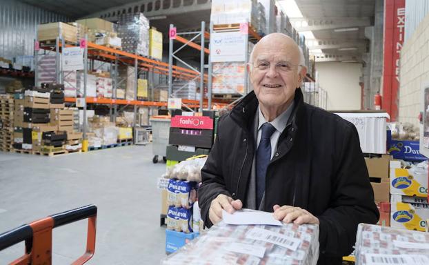 Jesús Mediavilla, en el Banco de Alimentos.