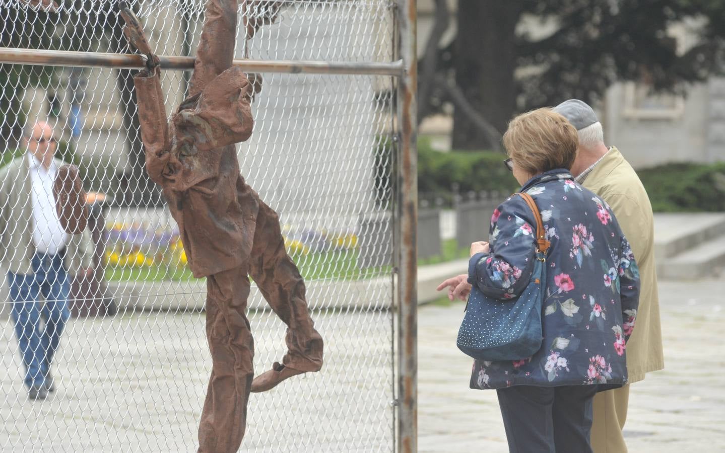 56 compañías desfilarán desde hoy y hasta el próximo domingo con actuaciones que van desde el mero espectáculo de entretenimiento hasta la denuncia de temas tan profundos como la emigración, la lucha de clases...