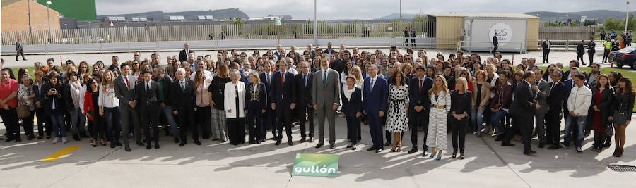 Fotos: Felipe VI visita Gullón en su 125 aniversario