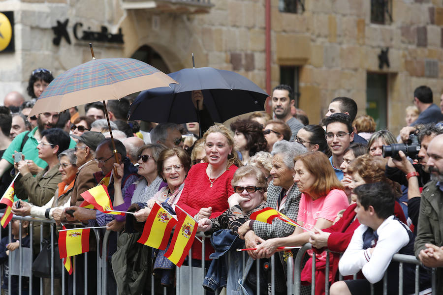 Fotos: El Rey, recibido en Aguilar (2/2)