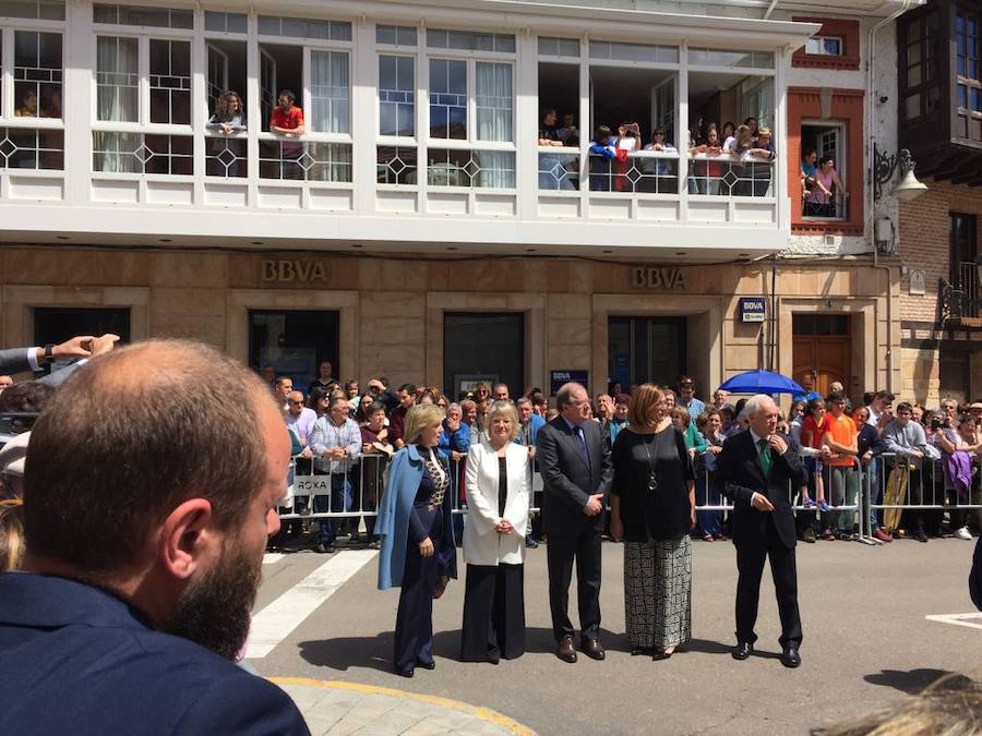 Fotos: El Rey, recibido en Aguilar de Campoo (1/2)