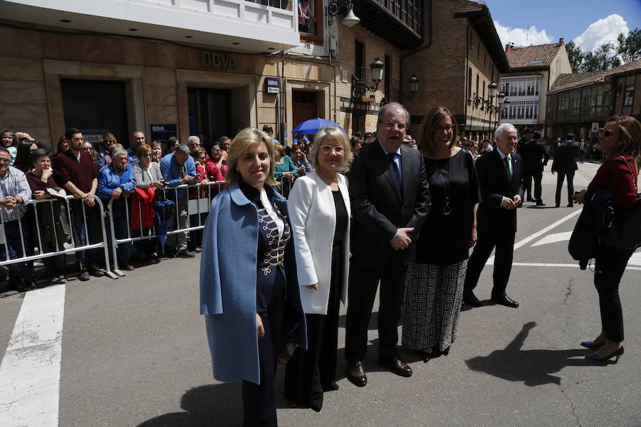 Fotos: El Rey, recibido en Aguilar de Campoo (1/2)
