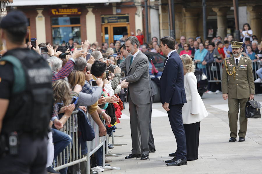 Fotos: El Rey, recibido en Aguilar de Campoo (1/2)