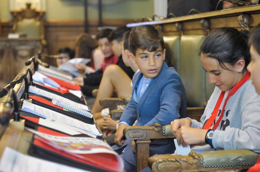 Fotos: Pleno de la Infancia de Valladolid