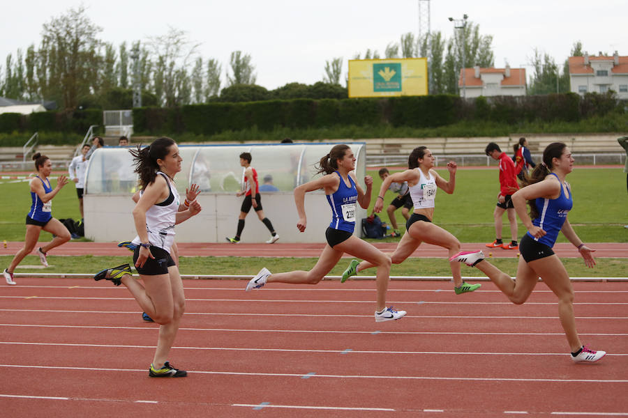 Fotos: Segundo control de primavera al aire libre en Las Pistas de atletismo el Helmántico