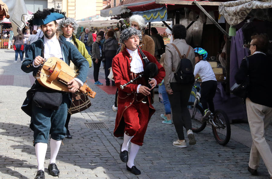 Fotos: Inauguración del Mercado Barroco de la Granja de San Ildefonso