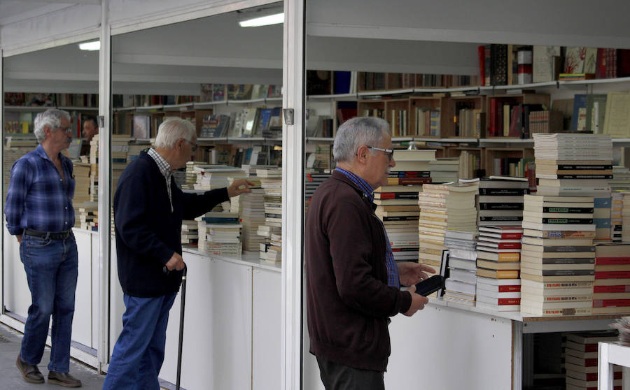 Fotos: XXVI Feria del libro antiguo y de ocasión de Palencia