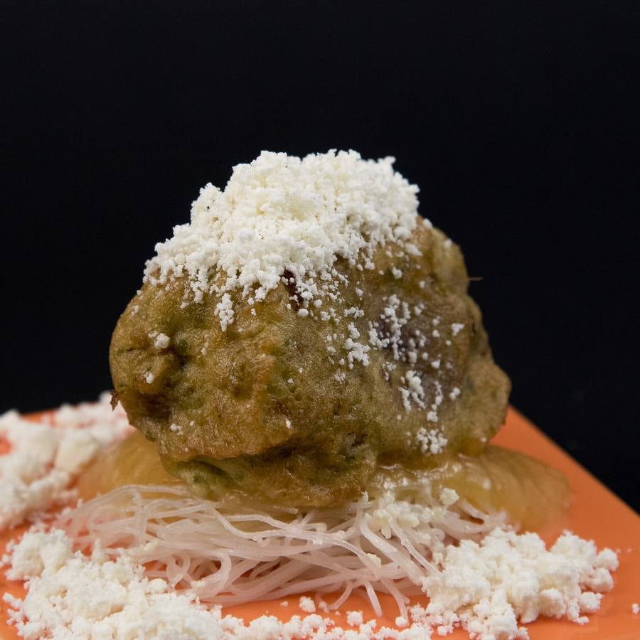 Brasería Poniente. Buñuelo de rabo. 