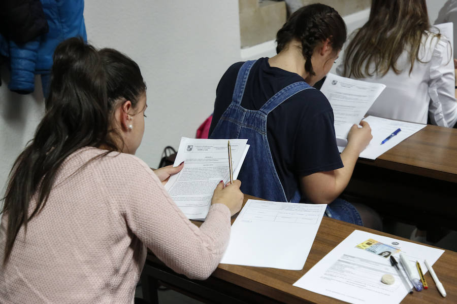 Un total de 2.529 estudiantes formalizó su matrícula para realizar la Evaluación de Bachillerato para el Acceso a la Universidad (EBAU) en la convocatoria de junio en el distrito universitario de Salamanca