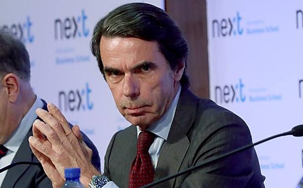 El expresidente del Gobierno José María Aznar, durante la presentación del libro 'No hay ala oeste en la Moncloa'. 
