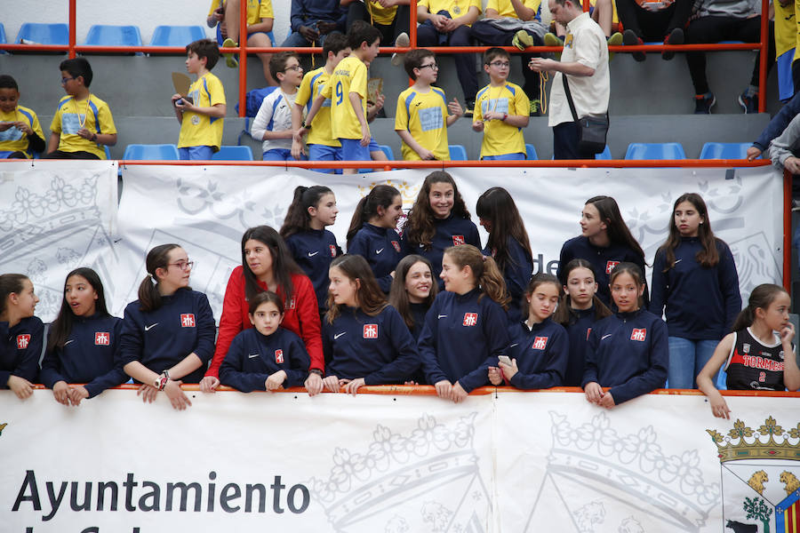 Han participado durante este curso más de 5.700 niños y niñas, de entre 4 y 18 años, de 57 centros y 14 clubes deportivos de la ciudad asociados a los colegios