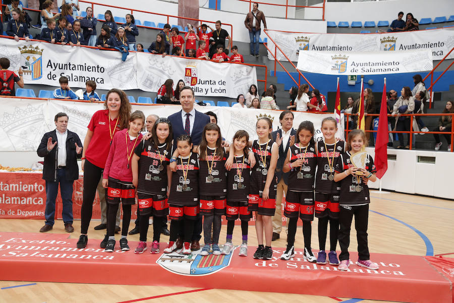 Han participado durante este curso más de 5.700 niños y niñas, de entre 4 y 18 años, de 57 centros y 14 clubes deportivos de la ciudad asociados a los colegios