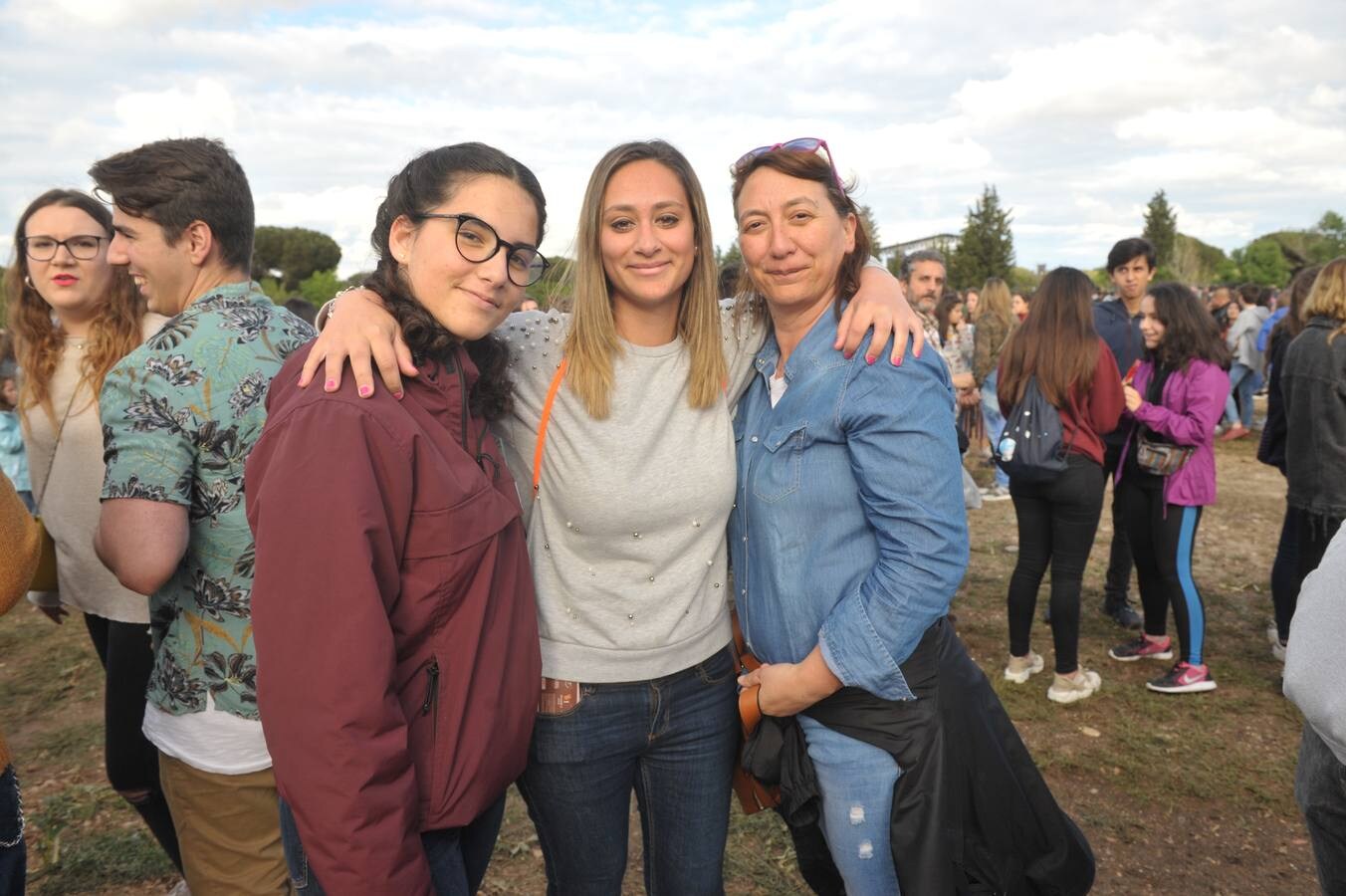 Fotos: Asistentes al concierto de Operación Triunfo en Valladolid (2/2)