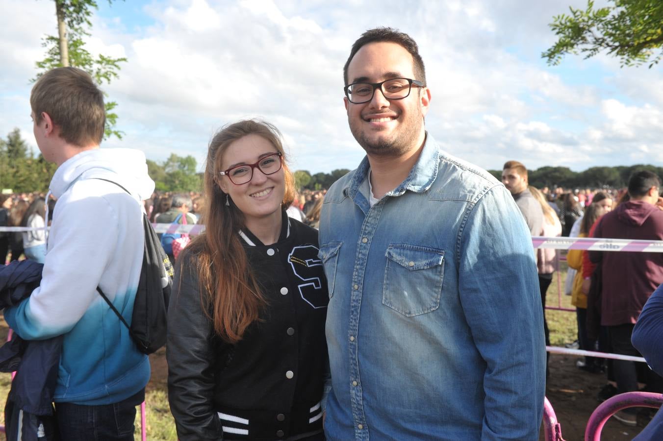 Fotos: Asistentes al concierto de Operación Triunfo en Valladolid (1/2)
