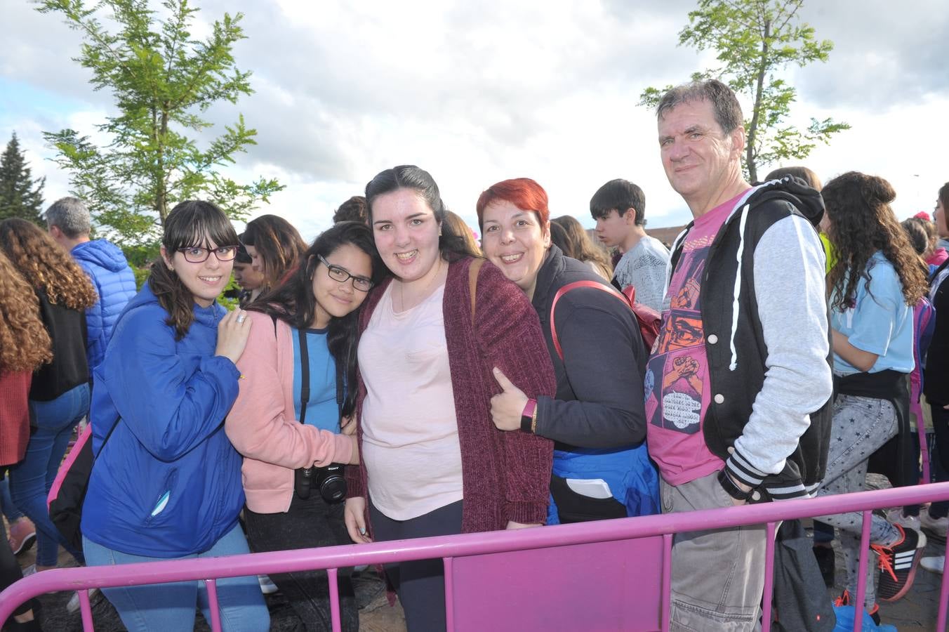 Fotos: Asistentes al concierto de Operación Triunfo en Valladolid (1/2)