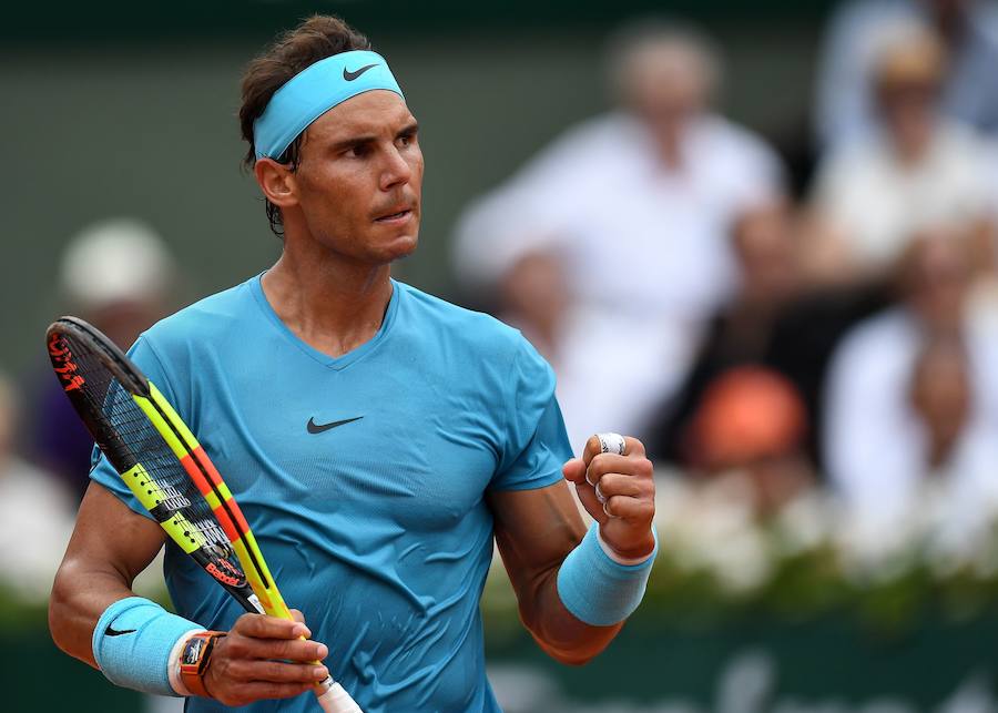 Rafael Nadal ha revalidado su título de campeón en la arcilla parisina y ya acumula once trofeos de Roland Garros, tras vencer a Thiem por 6-4, 6-3 y 6-2 