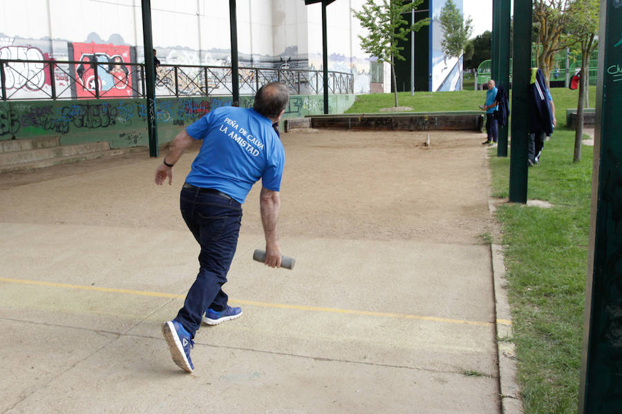 Gimnasia rítmica, tenis de mesa, piragüismo o calva, fueron algunas de las actividades festivas promovidas por el Ayuntamiento