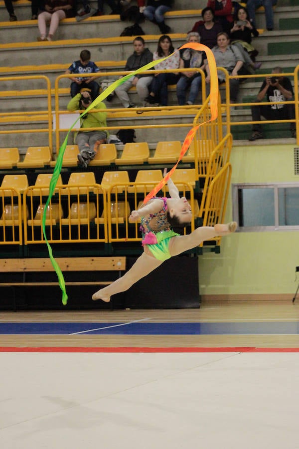 Gimnasia rítmica, tenis de mesa, piragüismo o calva, fueron algunas de las actividades festivas promovidas por el Ayuntamiento