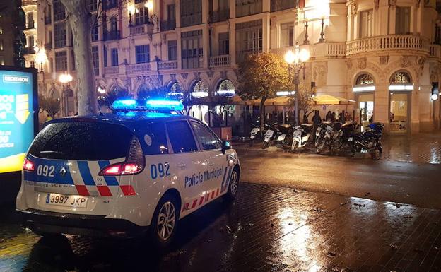 Un joven suma tres delitos en diez minutos por circular sin carné, ebrio y huir en Valladolid