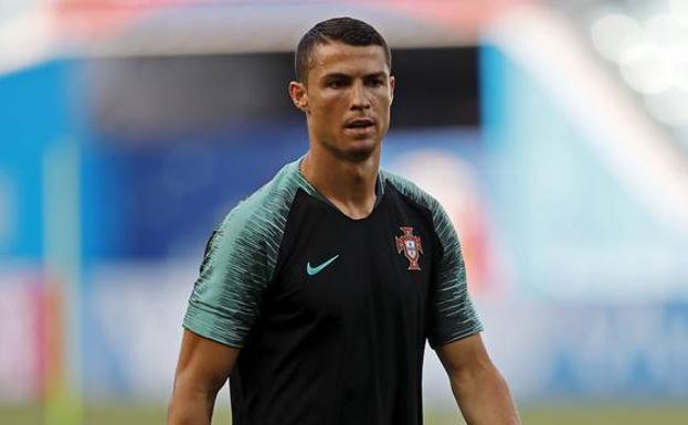 Cristiano Ronaldo, en un entrenamiento con la selección de Portugal. 