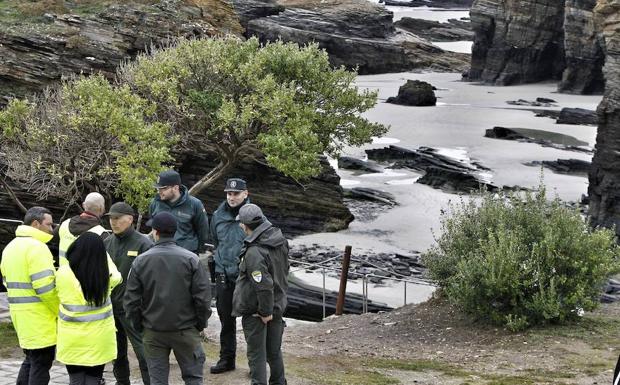 Playa de Las Catedrales donde falleció la joven.