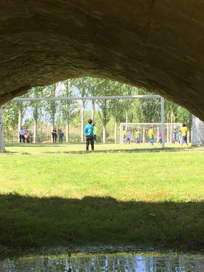 Fotos: Torquemada se rinde al fútbol