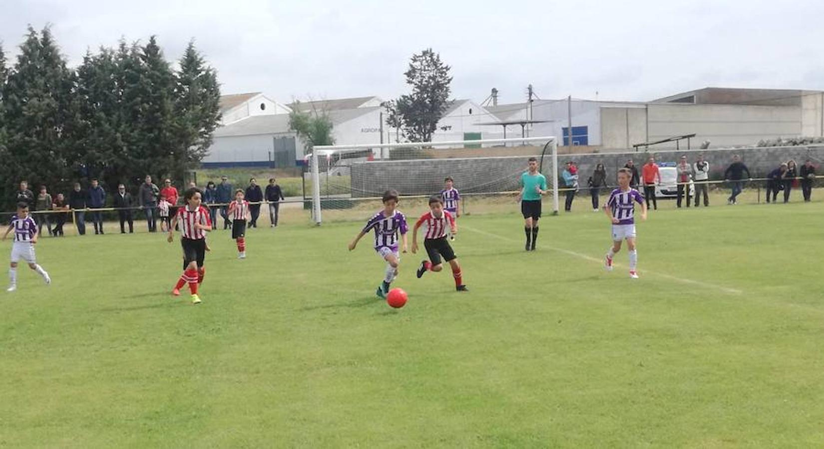 Fotos: Torquemada se rinde al fútbol