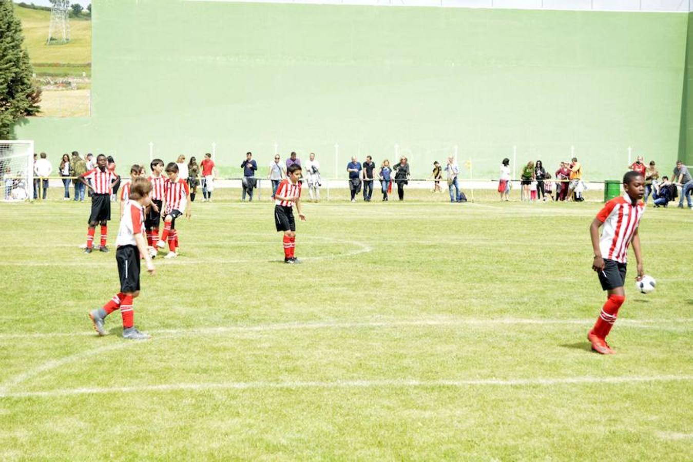 Fotos: Torquemada se rinde al fútbol