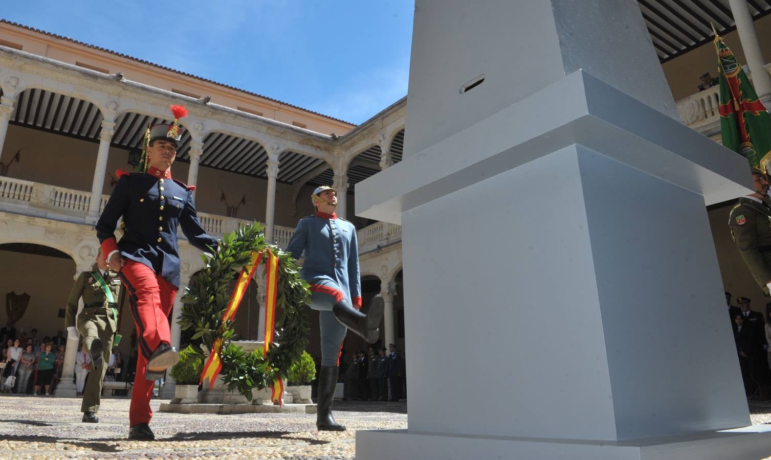 Fotos: Día de la Unidad Cuarta en Valladolid