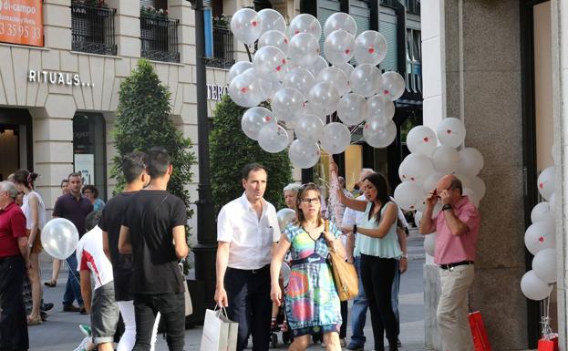 Clientes en la 'Shopping Night' del año pasado.