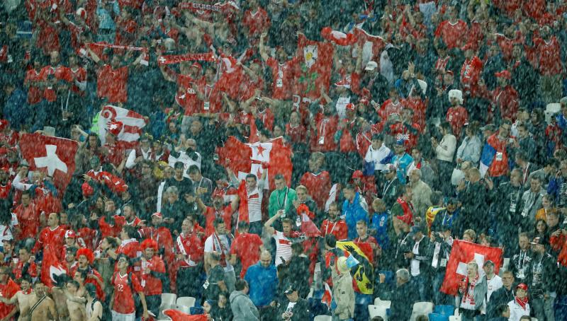 Fotos: El Serbia-Suiza, en imágenes