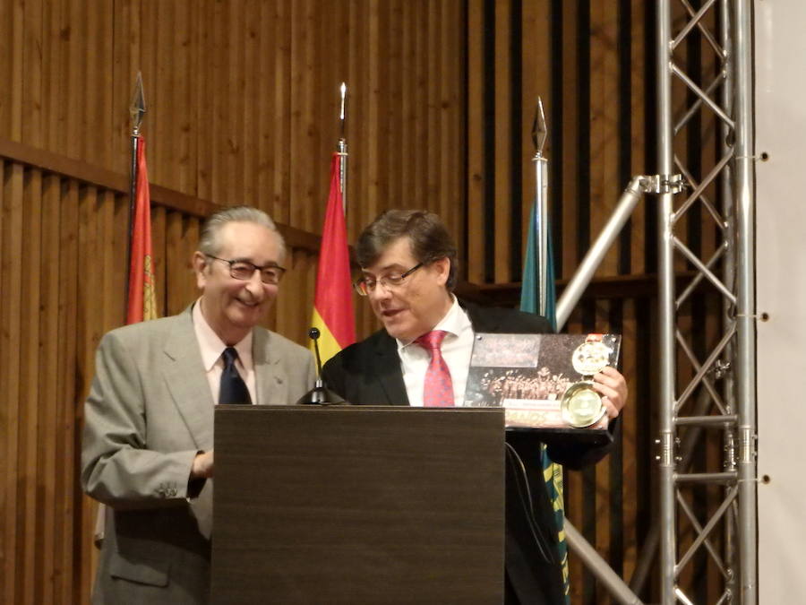 Fotos: Gala de los Premios 2018 de la Federación de Balonmano de Castilla y León