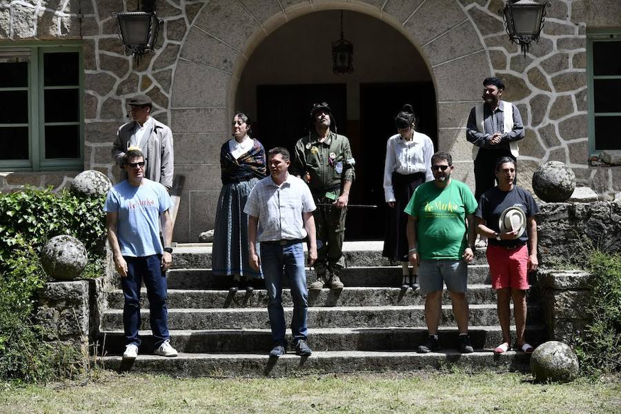 Fotos: Un paseo teatralizado cierra Femuka