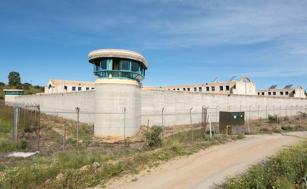 Exteruir de la cárcel de Brieva. 