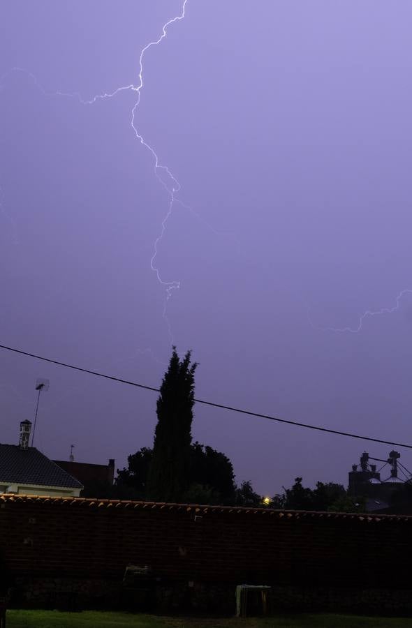 Fotos: Tormenta eléctrica en Mojados