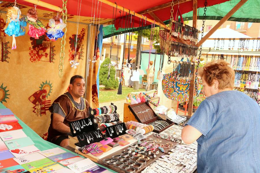 Fotos: Mercado Castellano en Dueñas