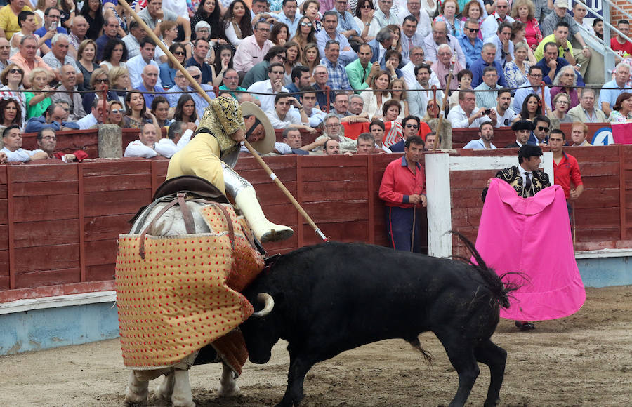 Fotos: Corrida de toros de San Pedro en Segovia (3)