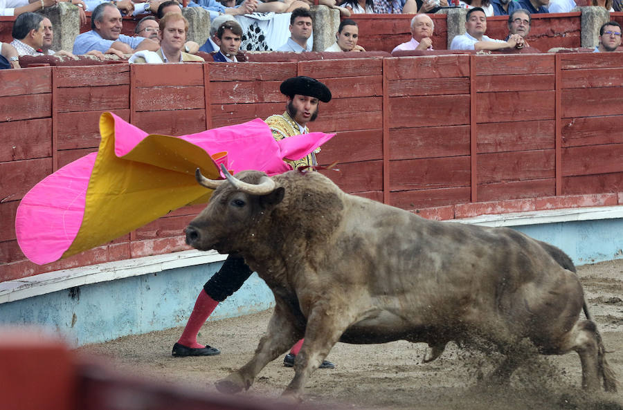 Fotos: Corrida de toros de San Pedro en Segovia (4)