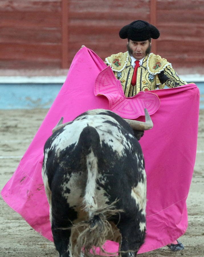 Fotos: Corrida de toros de San Pedro en Segovia (4)