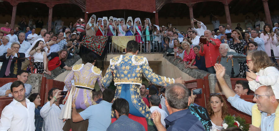 Fotos: Corrida de toros de San Pedro en Segovia (4)