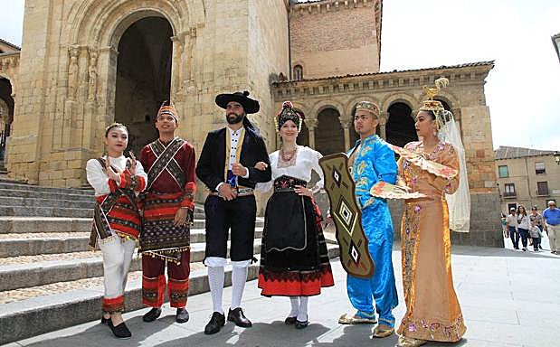 Representantes de los diferentes grupos. 