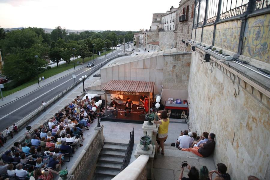 Fotos: Actividades culturales en la Cueva de Salamanca, la Casa de las Conchas y la Casa Lis