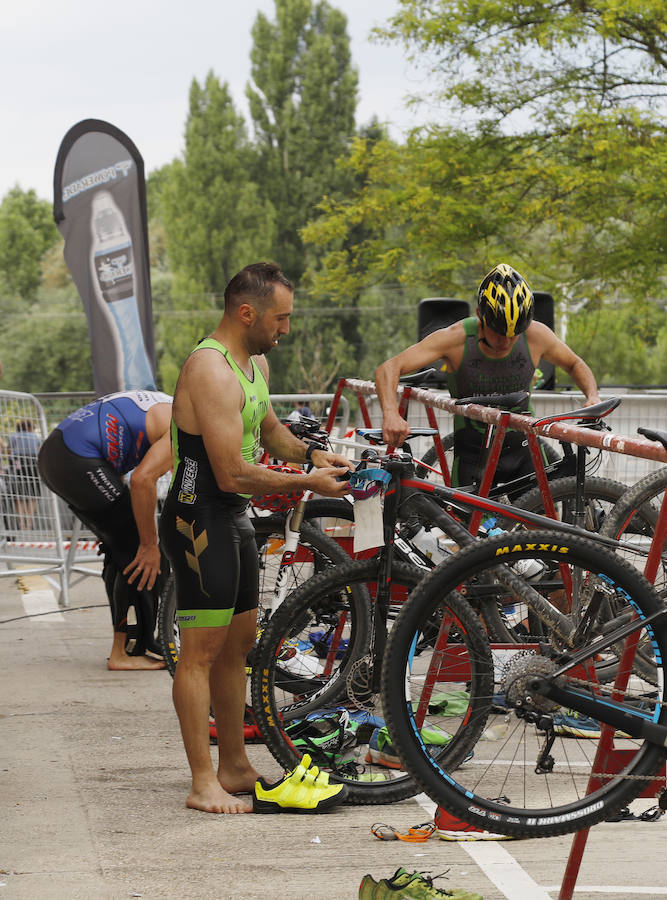 Fotos: Triatlón Cros de Dueñas