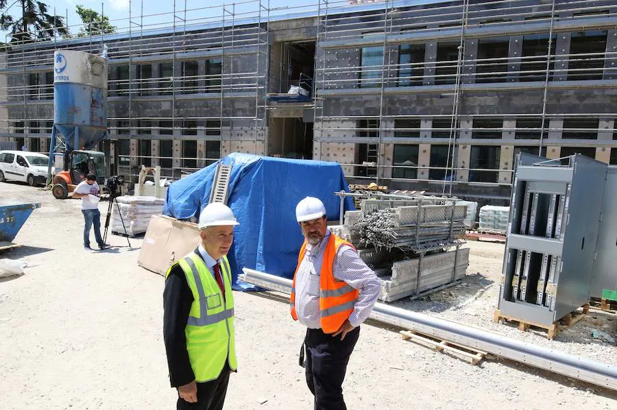 Fotos: El rector de la UVA, Antonio Largo, visita las obras de la segunda fase del campus de Segovia