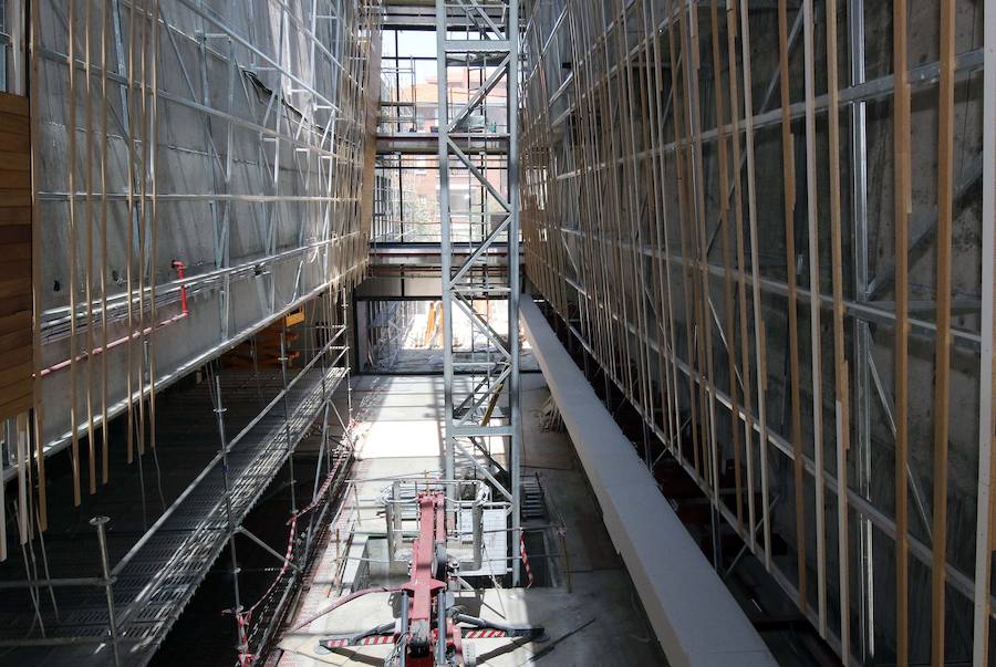 Fotos: El rector de la UVA, Antonio Largo, visita las obras de la segunda fase del campus de Segovia