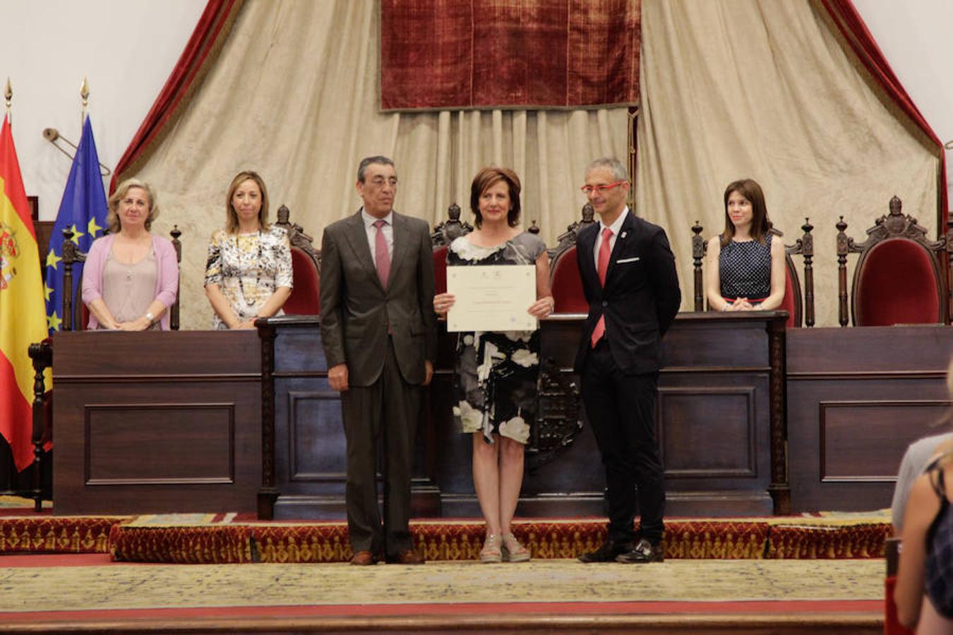 Fotos: La USAL entrega los premios a las 100 mejores notas de la EBAU